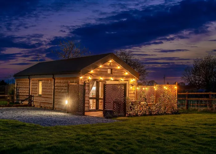 Montana Log Cabin - Ockeridge Rural Retreats